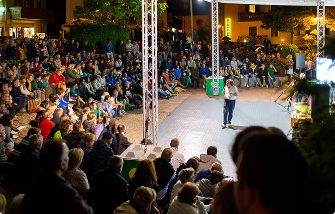 Show Festival mountain futures stories